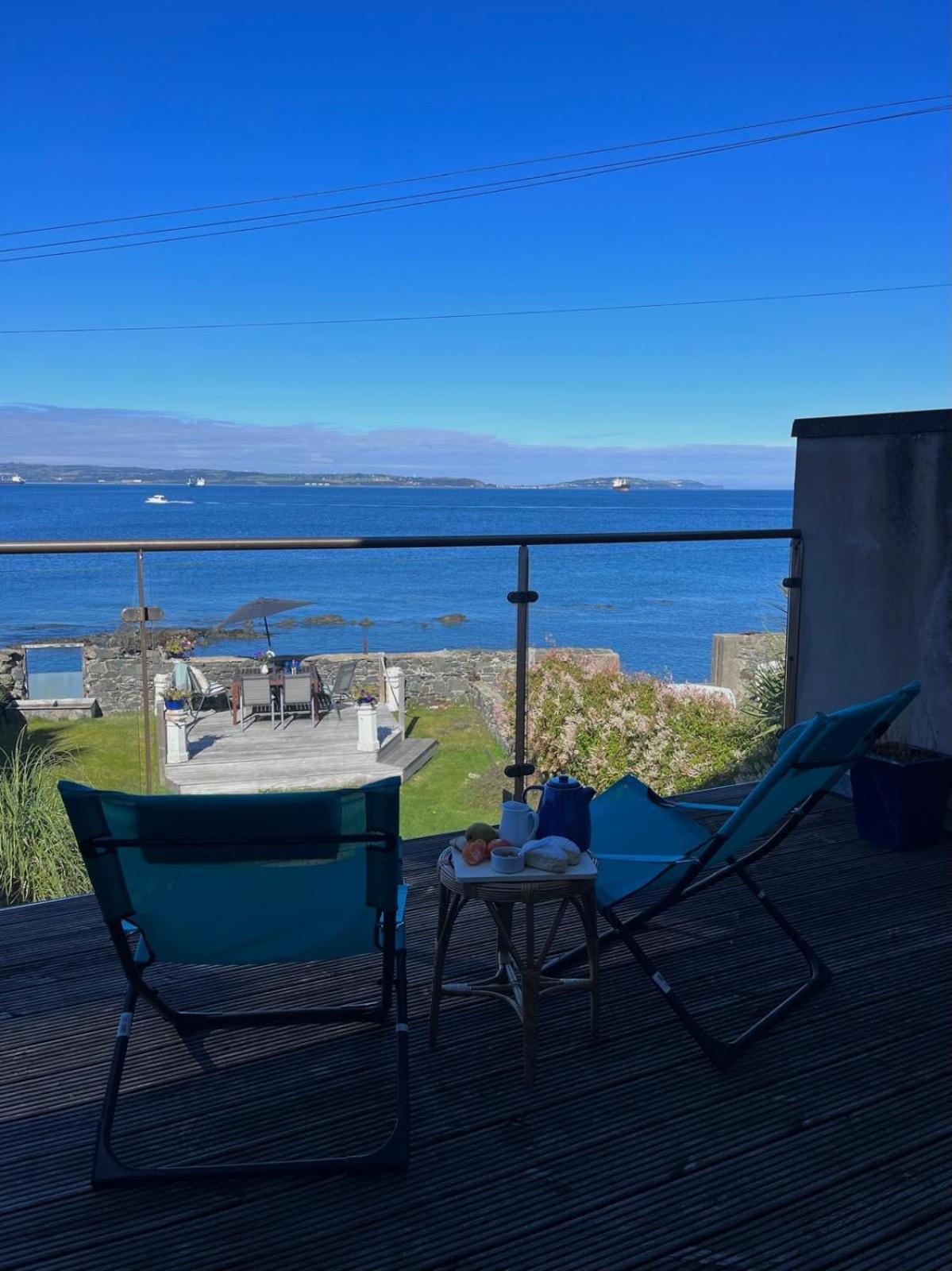 Splash Cottage Beach House With Sea Lapping Garden Bangor  Eksteriør bilde