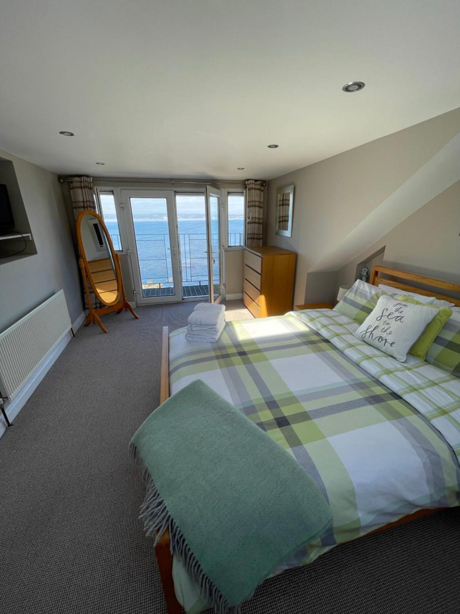 Splash Cottage Beach House With Sea Lapping Garden Bangor  Eksteriør bilde