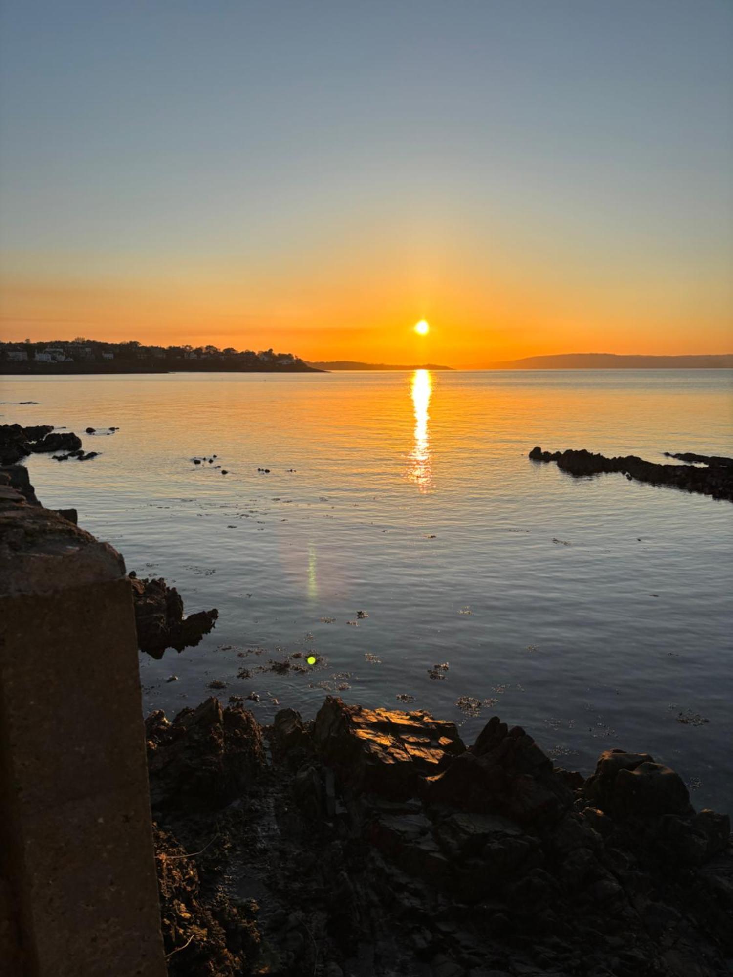 Splash Cottage Beach House With Sea Lapping Garden Bangor  Eksteriør bilde