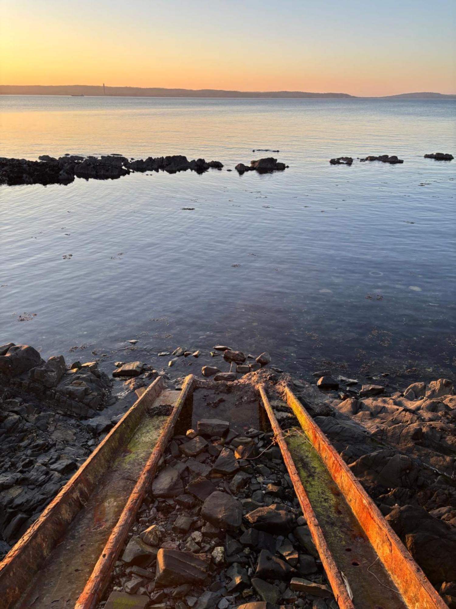 Splash Cottage Beach House With Sea Lapping Garden Bangor  Eksteriør bilde